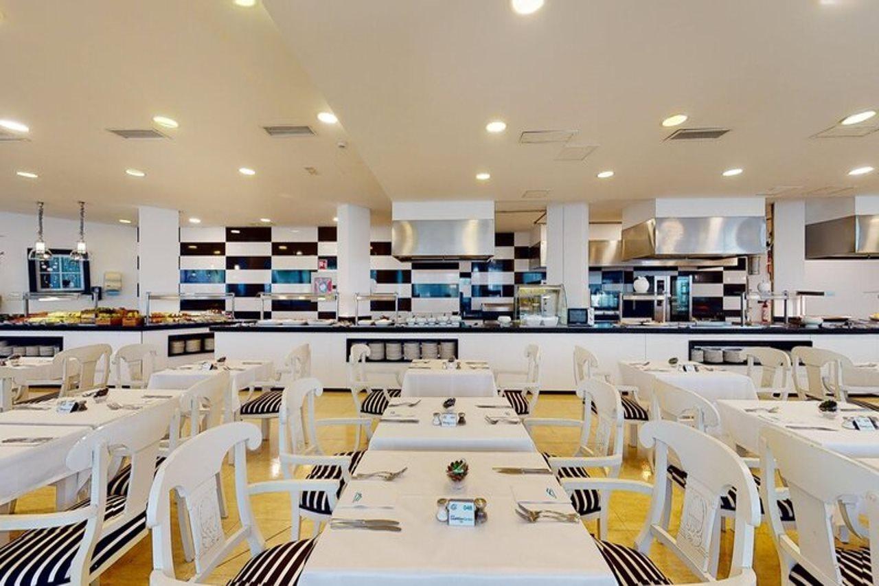 Cala Millor Garden Hotel - Adults Only ภายนอก รูปภาพ