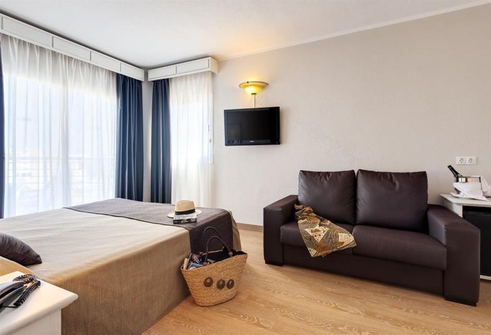 Cala Millor Garden Hotel - Adults Only ภายนอก รูปภาพ