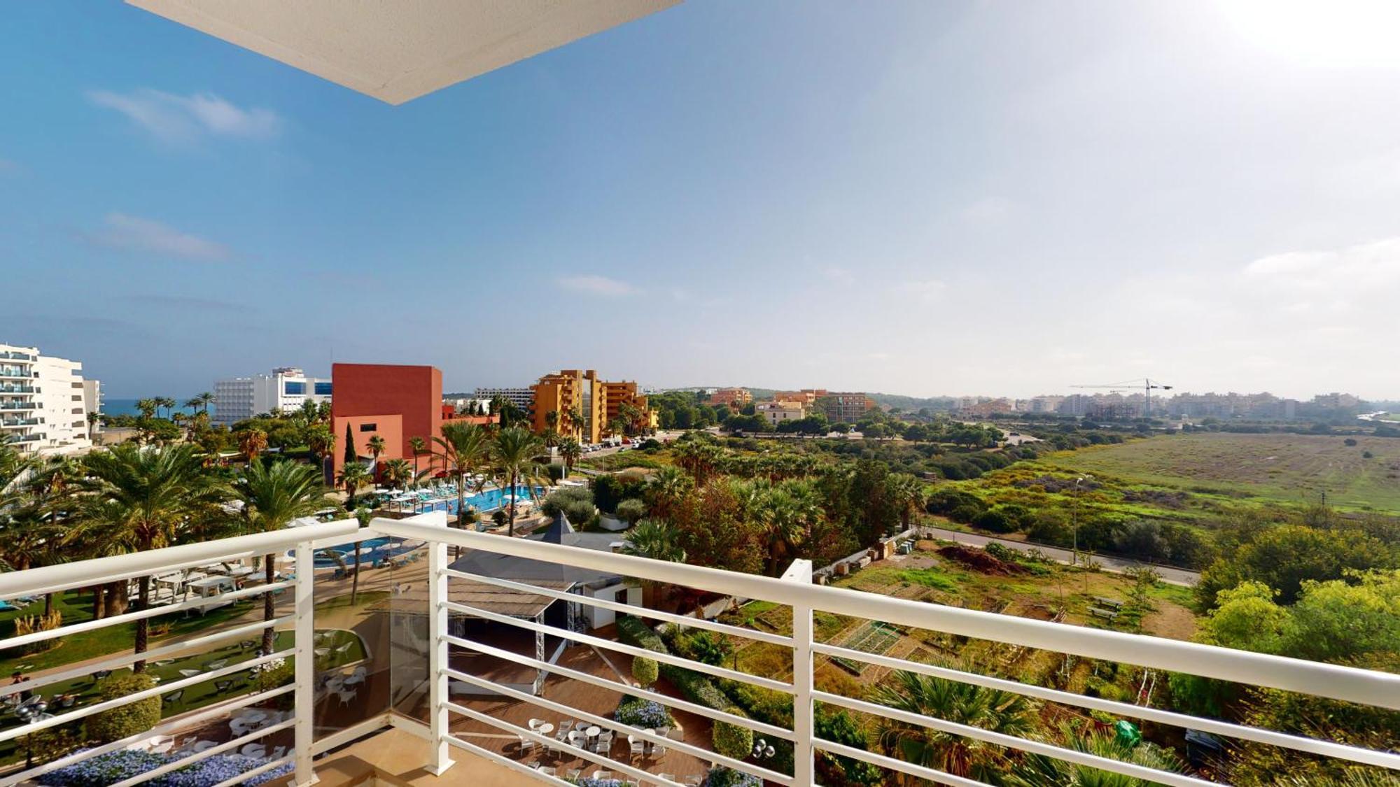 Cala Millor Garden Hotel - Adults Only ภายนอก รูปภาพ